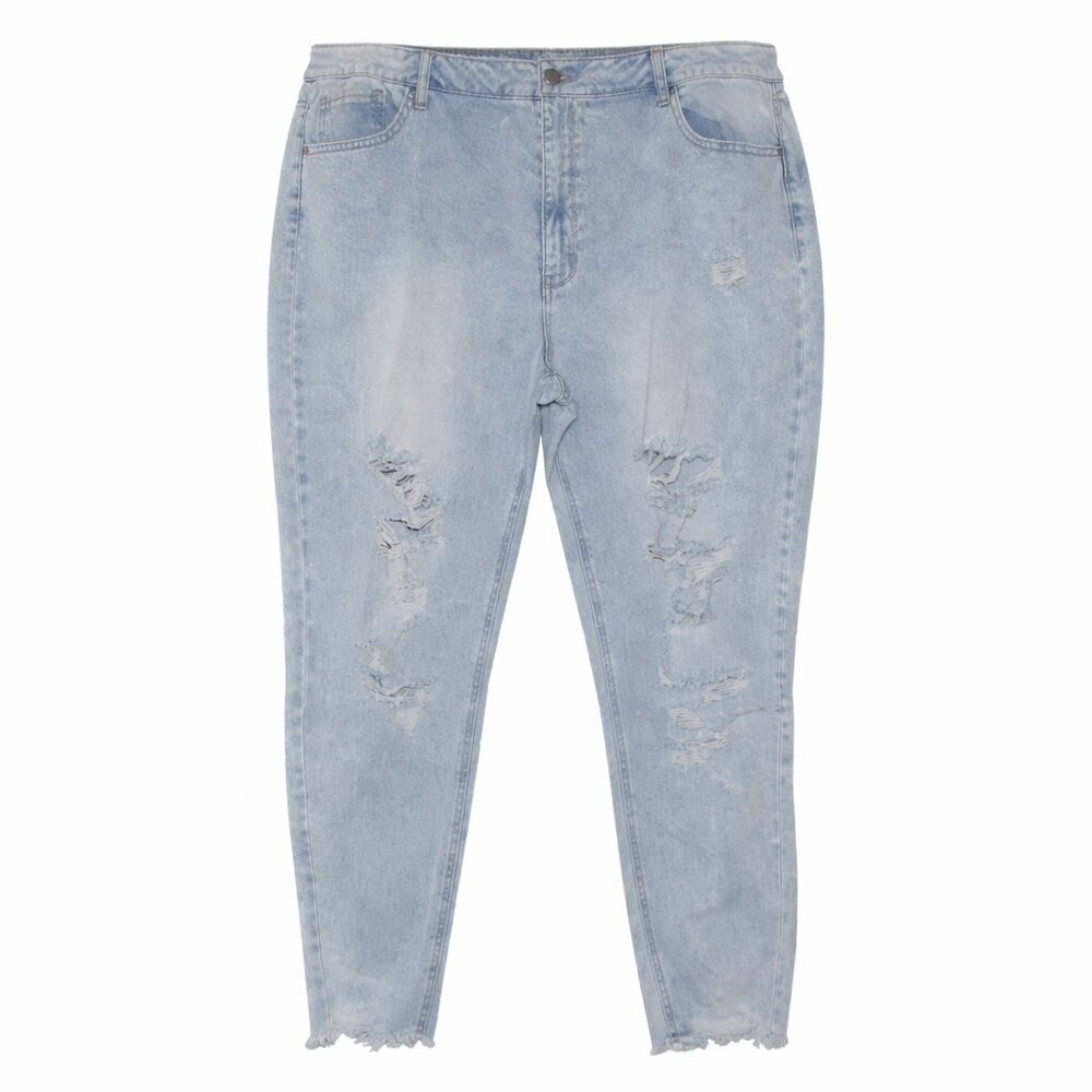 NWT TINSELTOWN Hi-Rise The Mom Jean Light Wash Distressed Jeans Size 22W